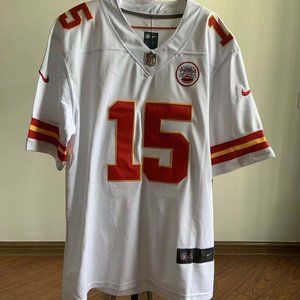 Nike Kansas City Chiefs Patrick Mahomes #15 White Jersey